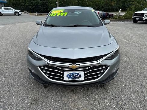 Used 2023 Chevrolet Malibu LT FWD image 9