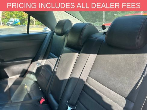 Used 2017 Toyota Camry SE FWD image 13