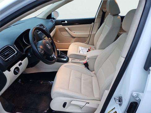 Used 2014 Volkswagen Jetta SE image 27