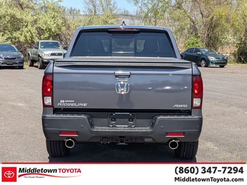 Used 2023 Honda Ridgeline RTL-E image 4