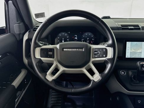 Used 2024 Land Rover Defender 110 X-Dynamic SE AWD/4WD image 11
