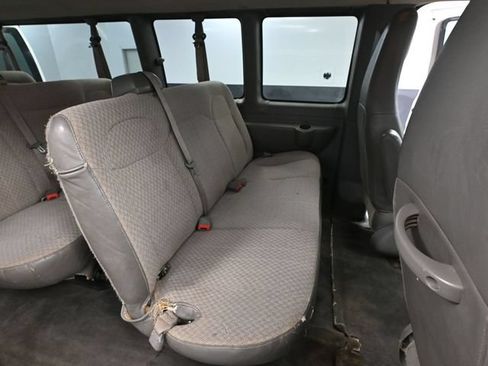 Used 2017 Chevrolet Express 3500 LT w/ LT Preferred Equipment Group RWD image 38