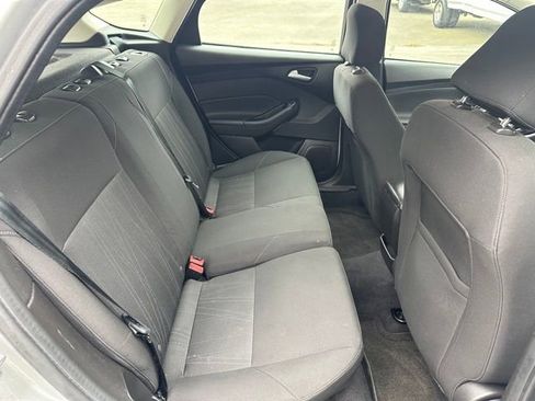 Used 2016 Ford Focus SE image 11