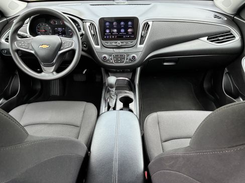 Used 2024 Chevrolet Malibu LT FWD image 18