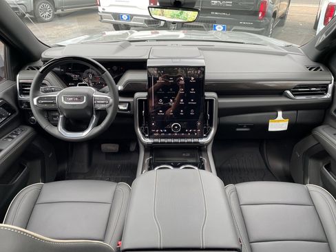 New 2026 GMC Yukon XL Elevation w/ Elevation Premium Package image 23