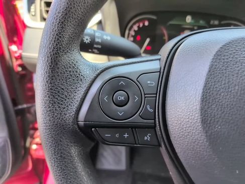 Certified 2025 Toyota RAV4 XLE AWD/4WD image 15