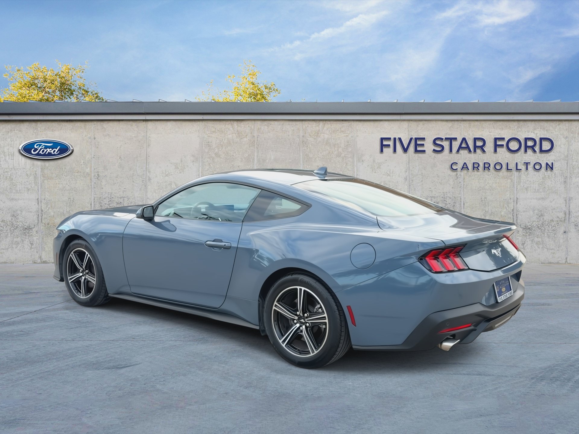 Used 2024 Ford Mustang Coupe RWD image 6