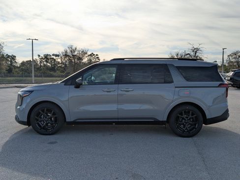 New 2026 Kia Carnival SX Prestige image 8