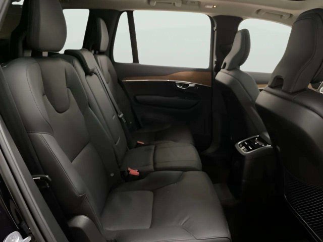 Used 2024 Volvo XC90 T8 Plus w/ Protection Package Premier AWD/4WD image 26