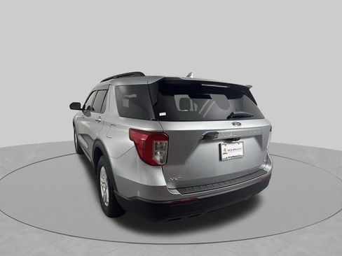 Used 2020 Ford Explorer XLT w/ Comfort Package AWD/4WD image 31