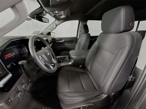 New 2026 Chevrolet Silverado 1500 LT image 16