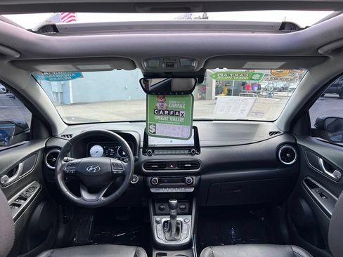 Used 2022 Hyundai Kona Limited w/ Cargo Package FWD image 53