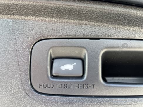 Used 2026 Honda CR-V EX-L image 12