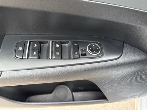 Used 2021 Kia Forte LXS image 31