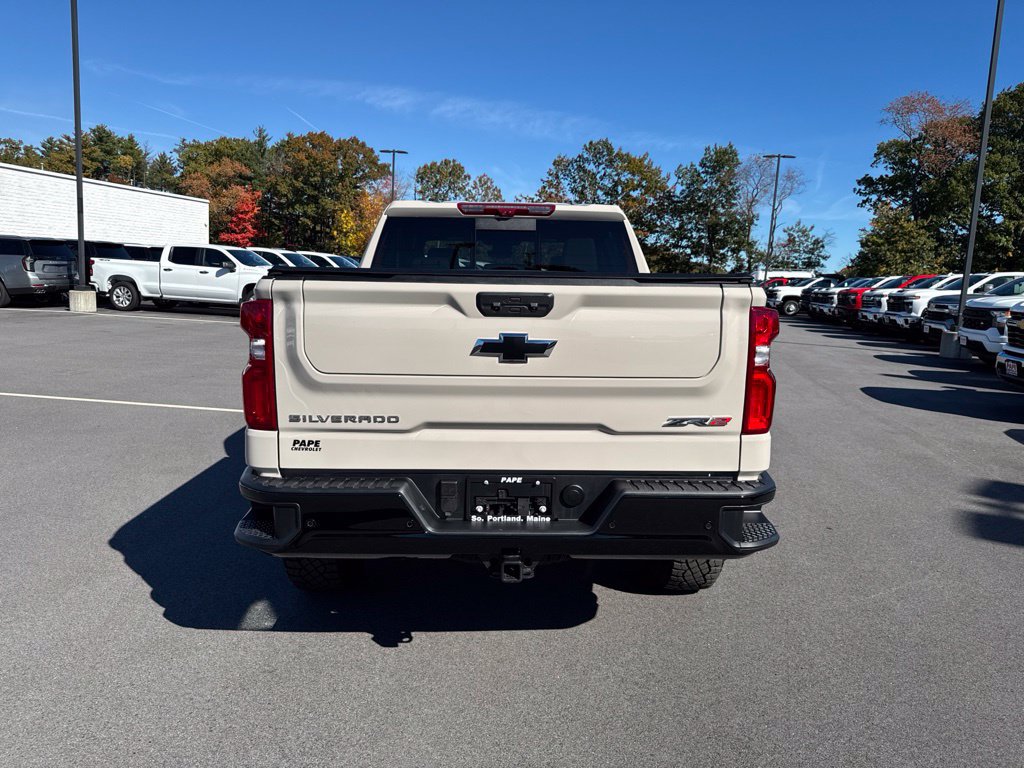Used 2026 Chevrolet Silverado 1500 ZR2 AWD/4WD image 5