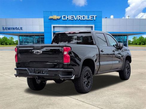 New 2026 Chevrolet Silverado 1500 ZR2 w/ Dark Appearance Package AWD/4WD image 4