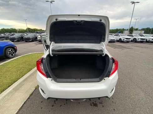 Used 2021 Honda Civic Sport image 10