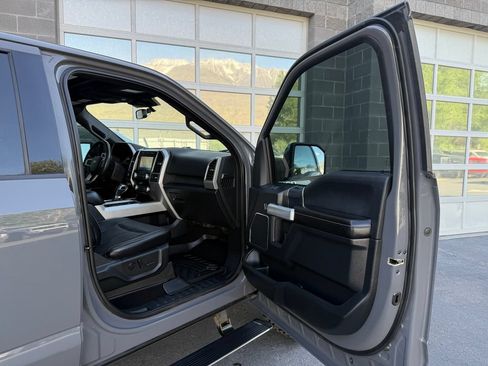 Used 2020 Ford F150 Lariat w/ Equipment Group 502A Luxury AWD/4WD image 43
