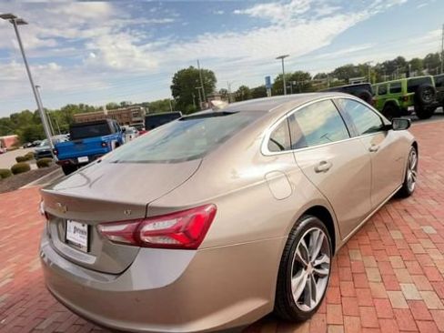 Used 2024 Chevrolet Malibu LT FWD image 9