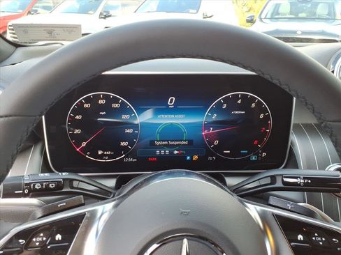 Used 2026 Mercedes-Benz GLC 300 4MATIC image 17