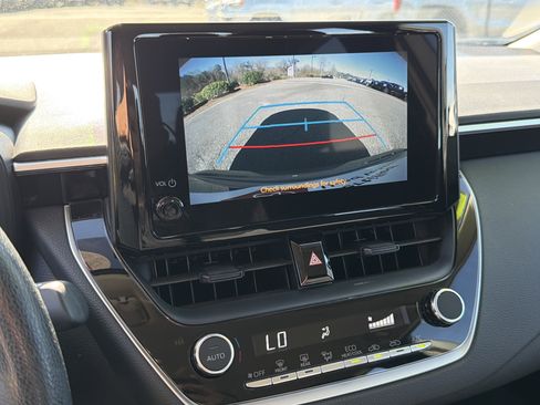 Certified 2024 Toyota Corolla LE image 7