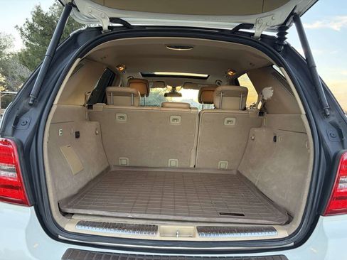 Used 2011 Mercedes-Benz ML 63 AMG 4MATIC image 27