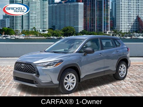 Used 2023 Toyota Corolla Cross L FWD image 1