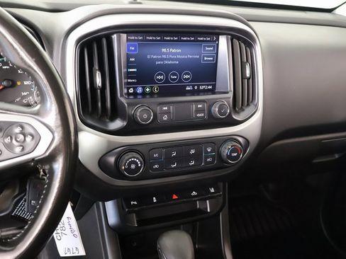 Used 2022 Chevrolet Colorado LT w/ Fleet Safety Package image 5