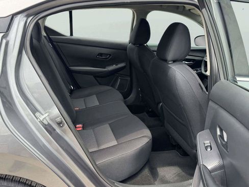 Used 2024 Nissan Sentra SV FWD image 39