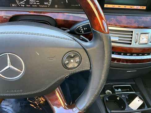 Used 2009 Mercedes-Benz S 550 5.5L V8 image 22