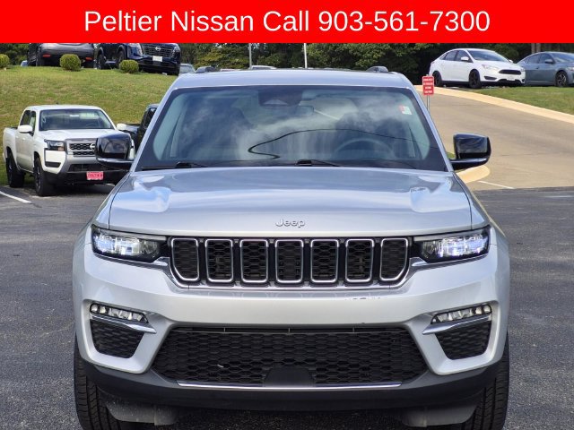 Used 2023 Jeep Grand Cherokee Limited RWD image 2