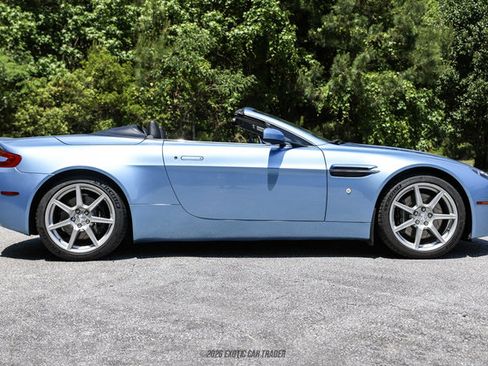 Used 2007 Aston Martin V8 Vantage Roadster RWD image 9
