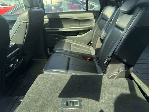 Used 2019 Ford Expedition XLT w/ Equipment Group 202A image 11