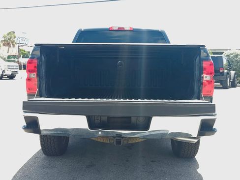Used 2017 Chevrolet Silverado 1500 LT w/ All Star Edition RWD image 8