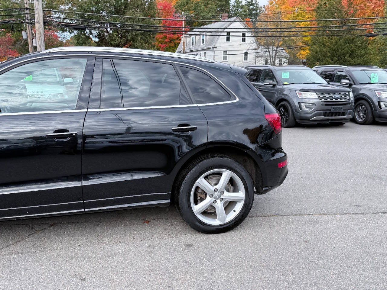 Used 2017 Audi Q5 2.0T Premium Plus w/ Technology Package AWD/4WD image 8