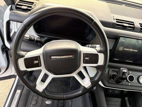 Used 2022 Land Rover Defender 110 X-Dynamic HSE image 6