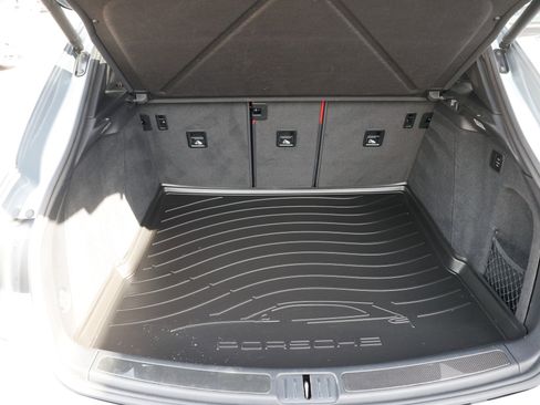 Used 2023 Porsche Macan GTS image 29