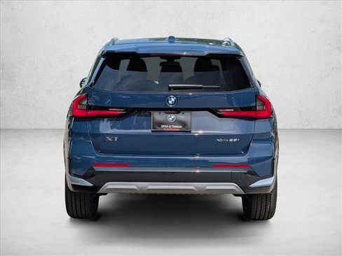 New 2026 BMW X1 xDrive28i AWD/4WD image 7