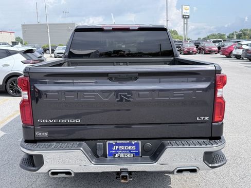 Used 2023 Chevrolet Silverado 1500 LTZ w/ Z71 Off-Road Package AWD/4WD image 8