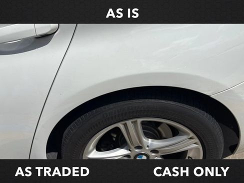 Used 2015 BMW 320i Sedan RWD image 7