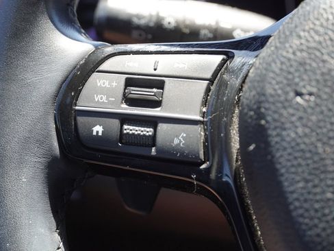 Used 2023 Honda Pilot Touring image 26