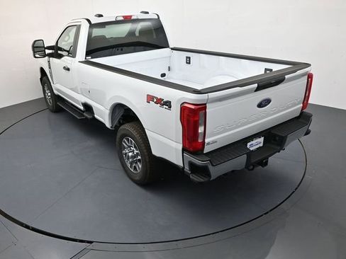 New 2025 Ford F350 XLT w/ FX4 Off-Road Package image 20