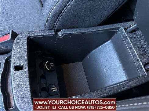 Used 2017 Jeep Cherokee Sport AWD/4WD image 49