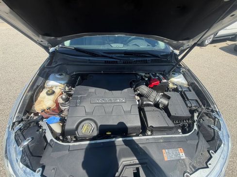 Used 2013 Lincoln MKZ AWD image 28