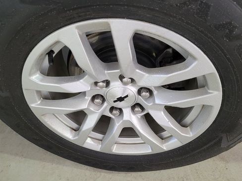 Used 2021 Chevrolet Silverado 1500 RST w/ Convenience Package II image 27