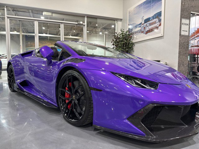 Used 2017 Lamborghini Huracan LP 610-4 AWD/4WD image 28