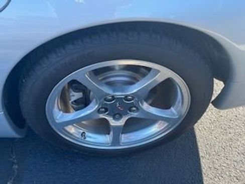 Used 1998 Chevrolet Corvette Convertible w/ Memory Pkg image 5