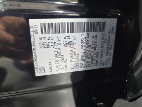 Used 2023 Nissan Rogue SV w/ SV Premium B Package FWD image 34