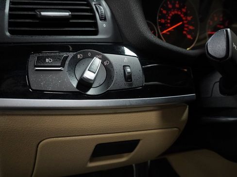 Used 2017 BMW X3 xDrive28i image 24