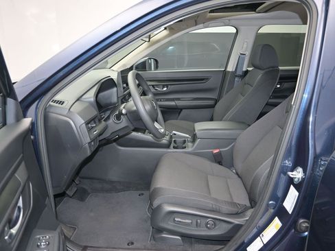 Used 2025 Honda CR-V EX image 13